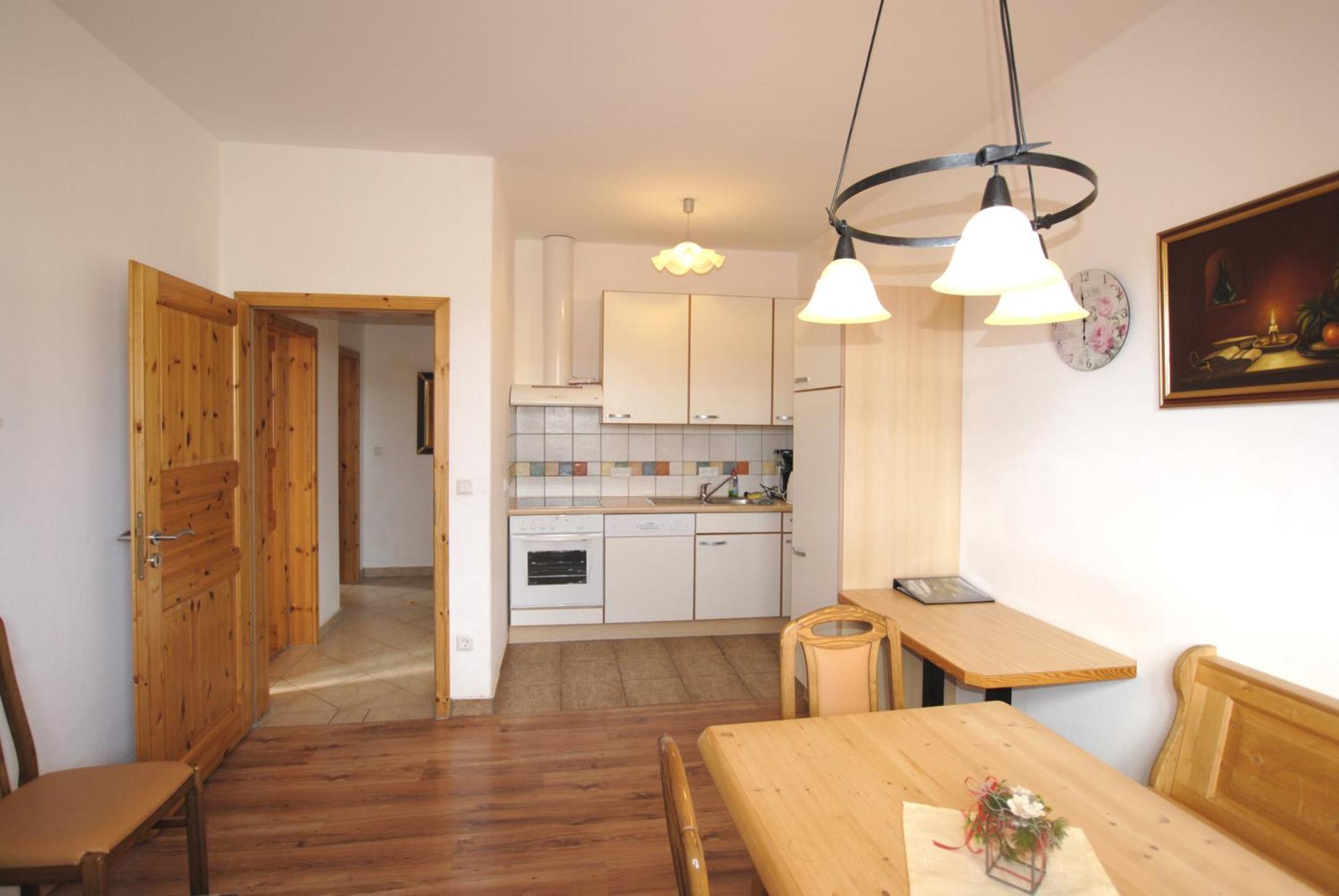 Hotel Gasthof Seeblick Zeutschach Εξωτερικό φωτογραφία